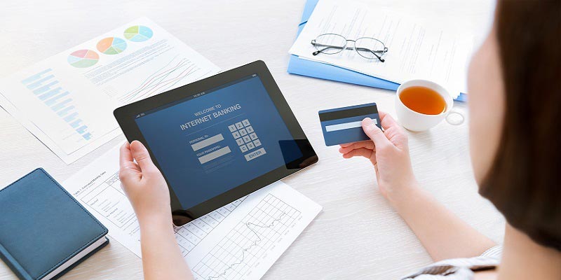 銀行業(yè)IT解決方案,銀行業(yè)數(shù)字化專家